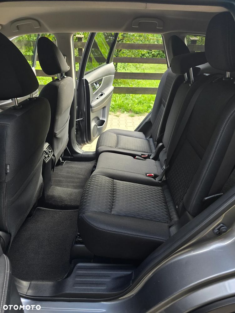 Nissan X-Trail 2.0 dCi ALL-MODE 4x4i Xtronic Tekna - 27