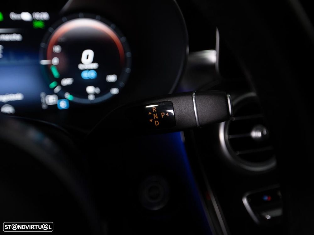 Mercedes-Benz C 300 de AMG Line - 16