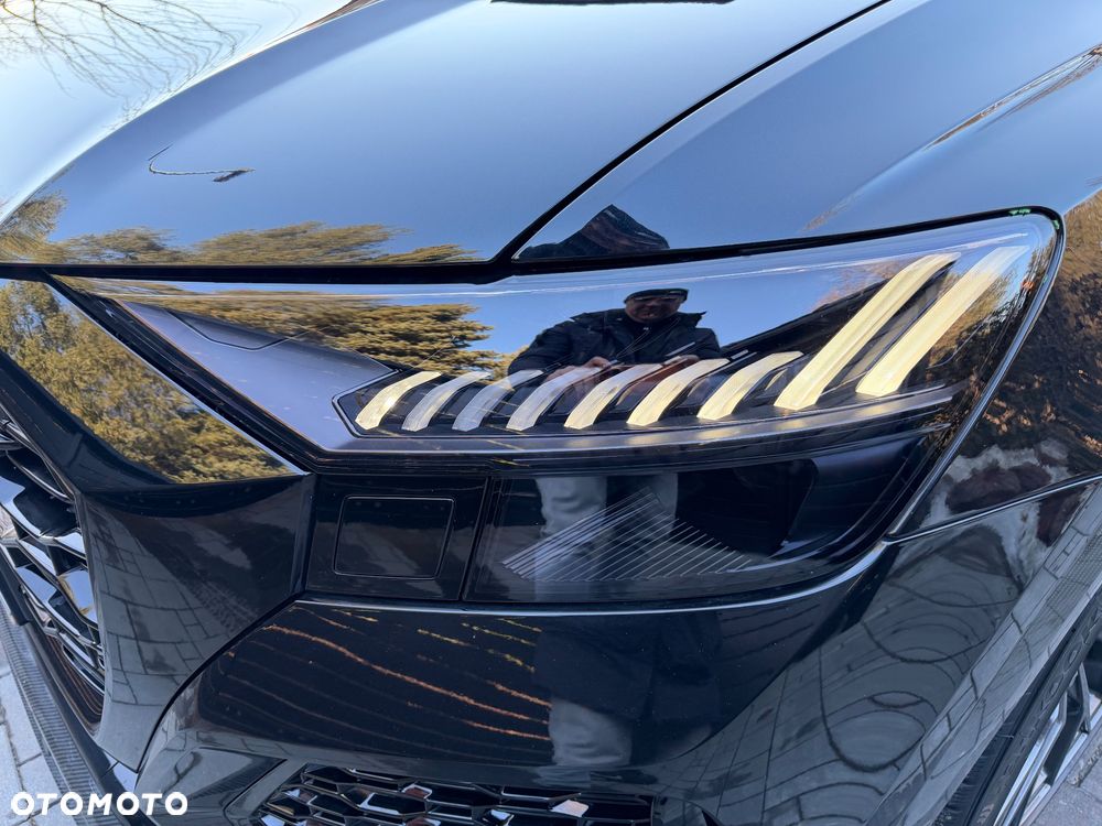 Audi RS Q8 - 14