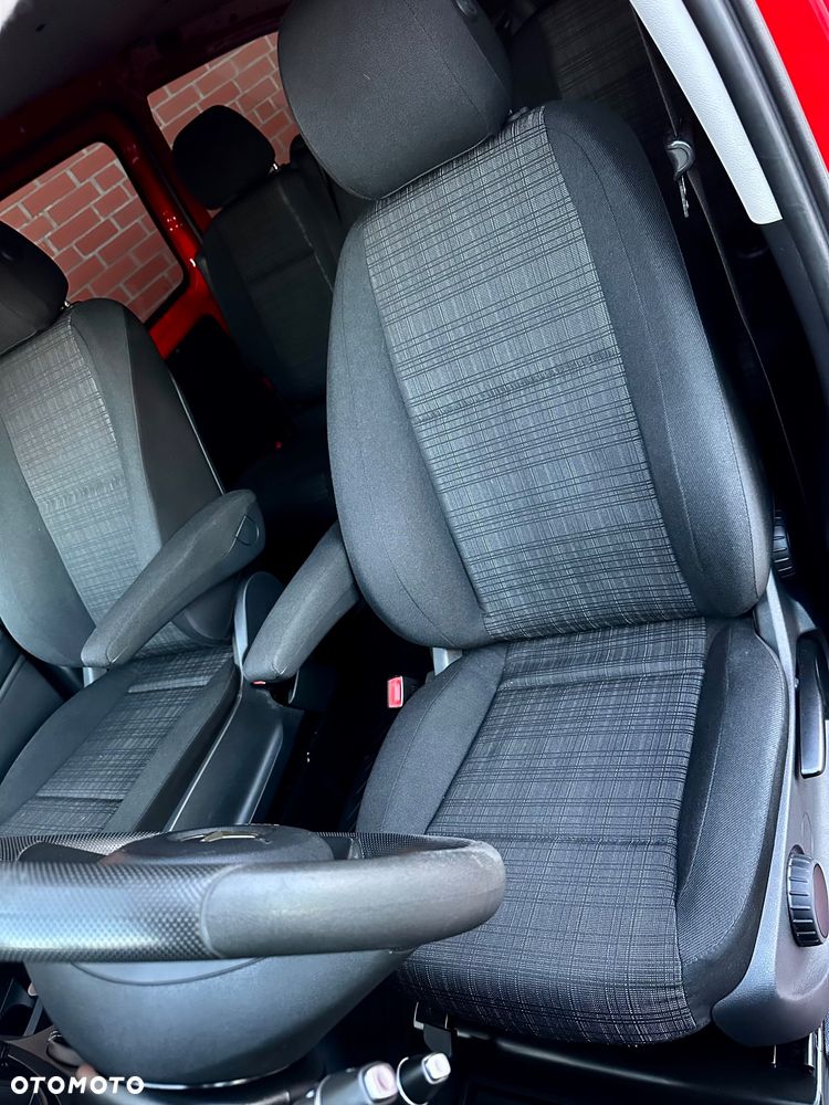 Mercedes-Benz Vito CDI Mixto 447.703 - 19