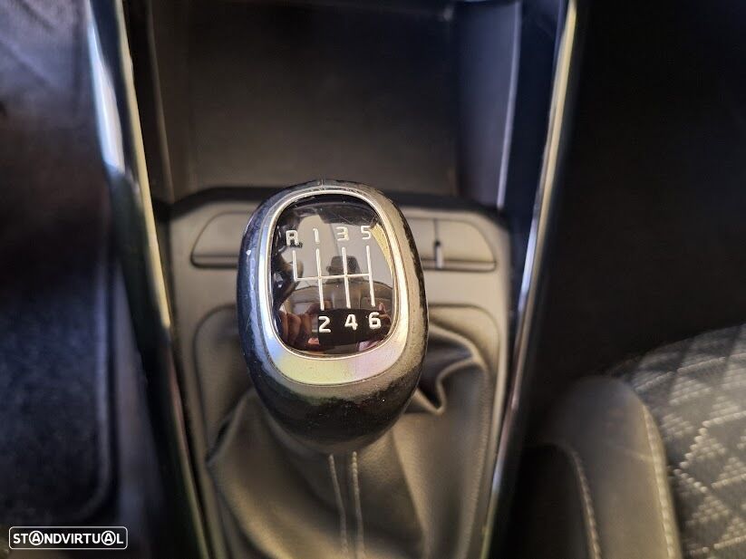 Kia Rio 1.0 T-GDi Wave - 21