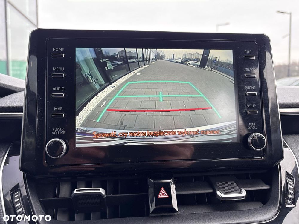 Toyota Corolla 2.0 Hybrid Comfort - 21