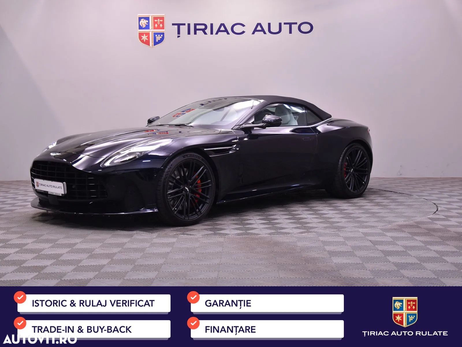 Aston Martin DB12 Volante - 1