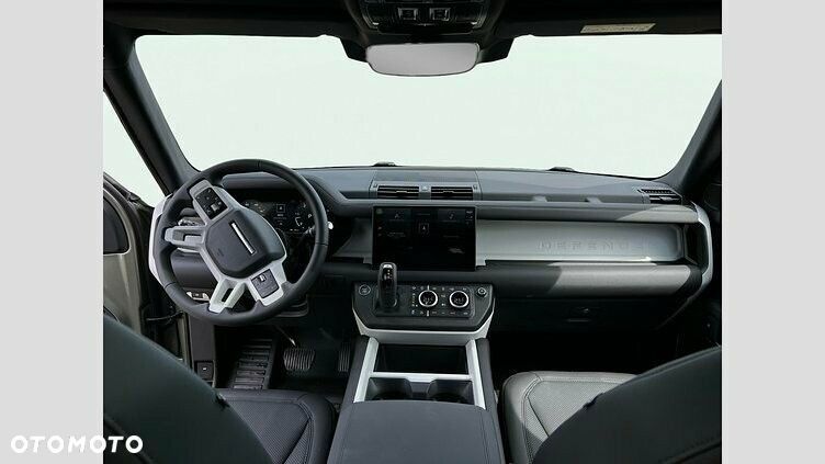 Land Rover Defender - 7