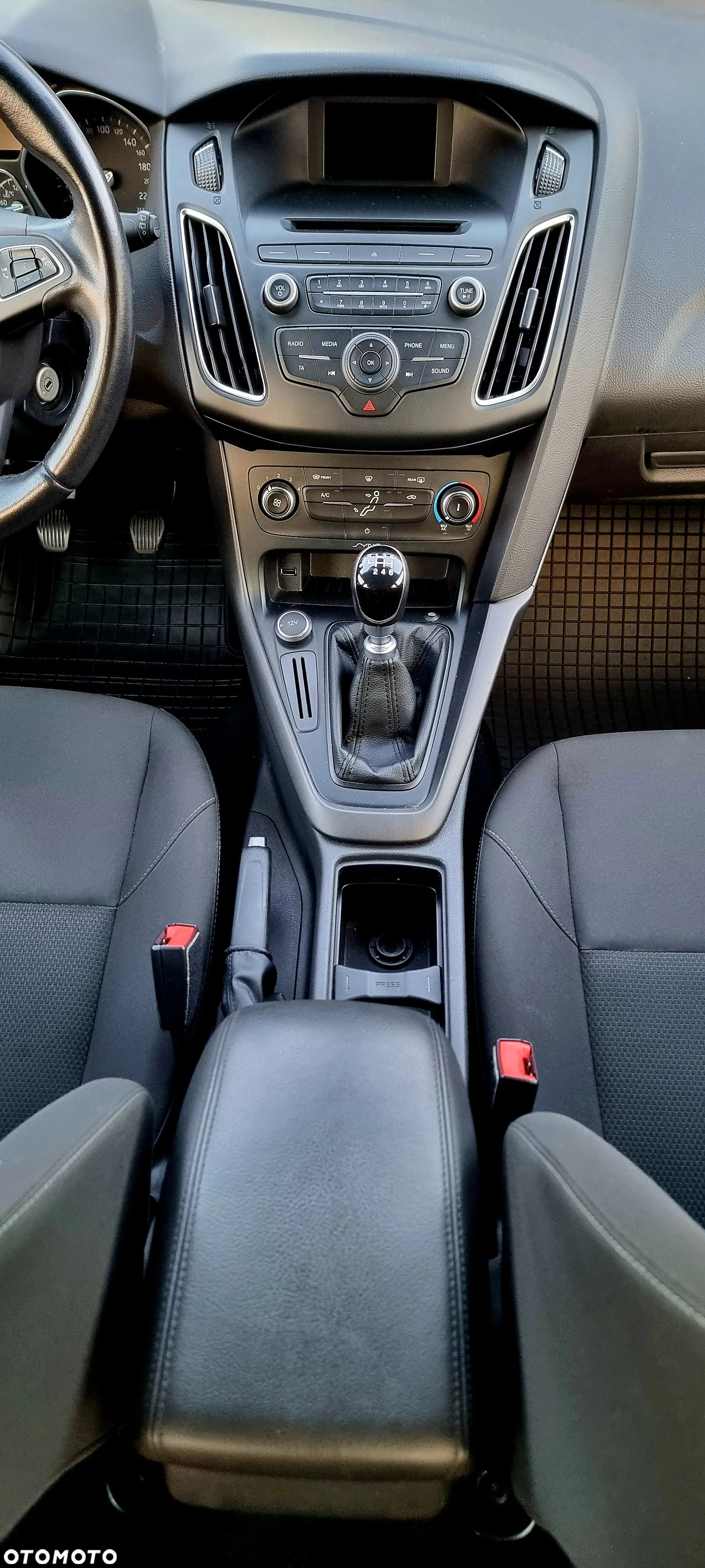 Ford Focus 1.5 TDCi Black Edition - 16