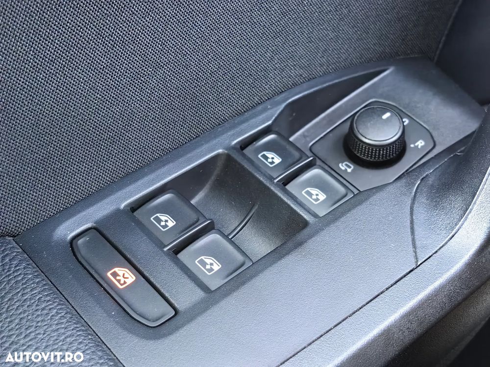 Seat Arona 1.0 TSI OPF DSG FR - 27
