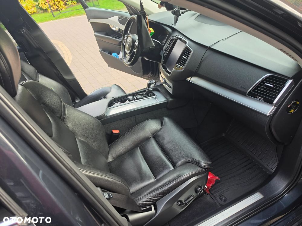 Volvo XC 90 D4 FWD Momentum 7os - 21