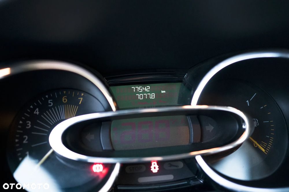 Renault Clio 1.2 16V Life - 18