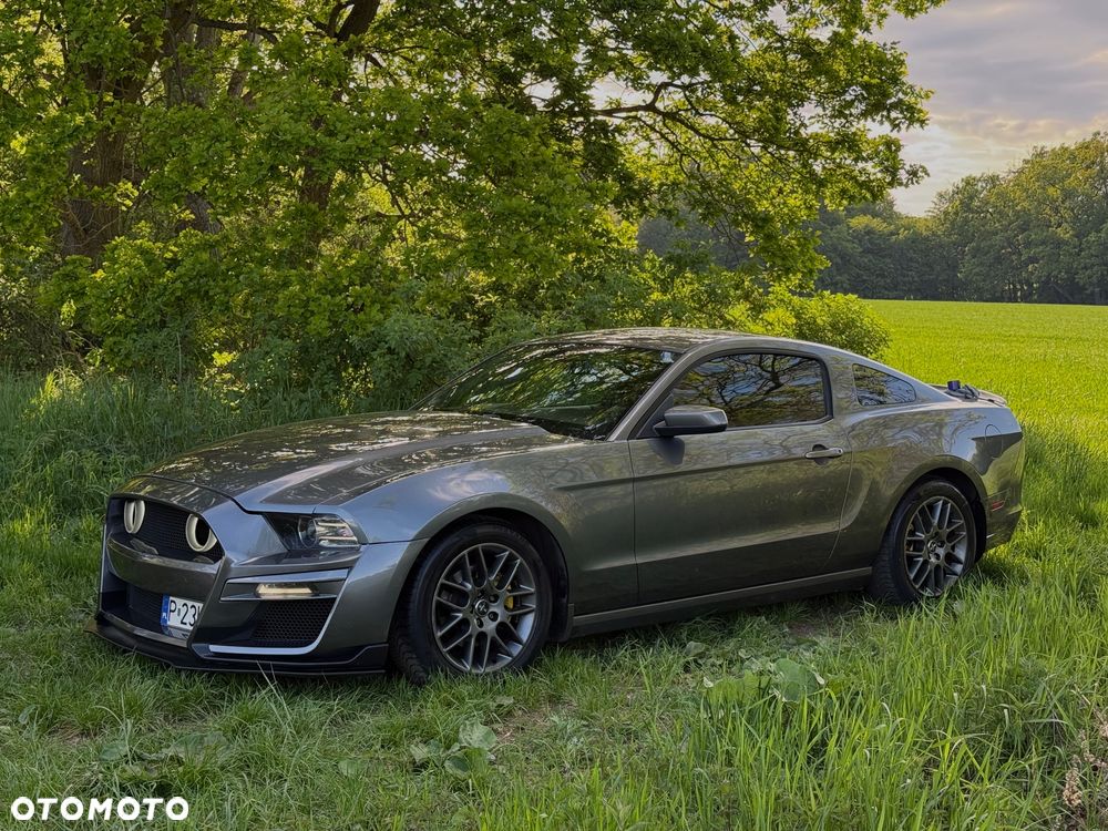 Ford Mustang 3.7 V6 Premium - 1