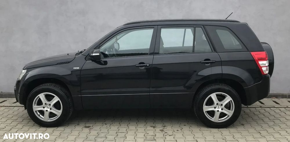 Suzuki Grand Vitara 1.9 DDiS Comfort - 10
