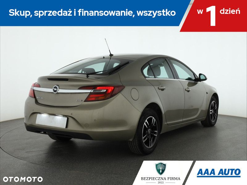 Opel Insignia - 6