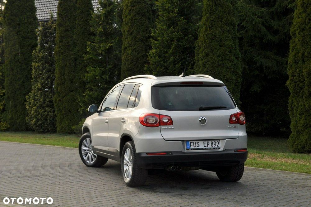 Volkswagen Tiguan - 14
