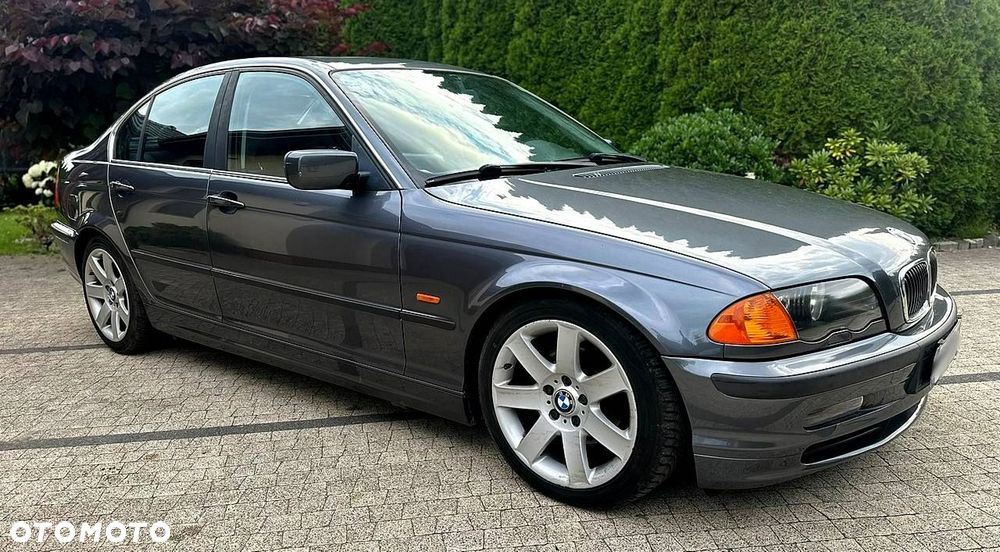 BMW Seria 3 - 27