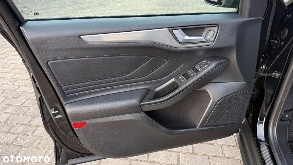 Ford Focus - 22