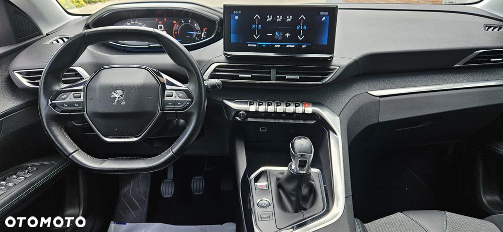 Peugeot 3008 BlueHDi 130 Stop & Start EAT8 Allure - 28