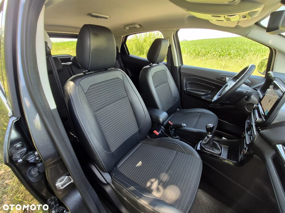 Ford EcoSport - 27