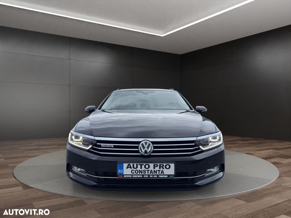 Volkswagen Passat - 13