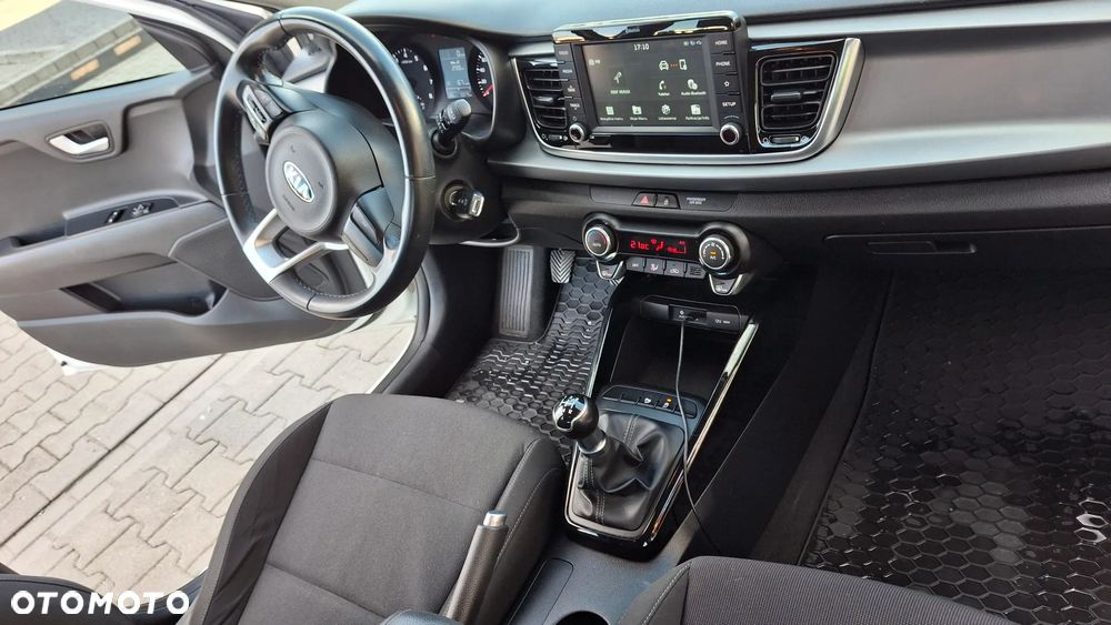 Kia Rio 1.2 L - 18