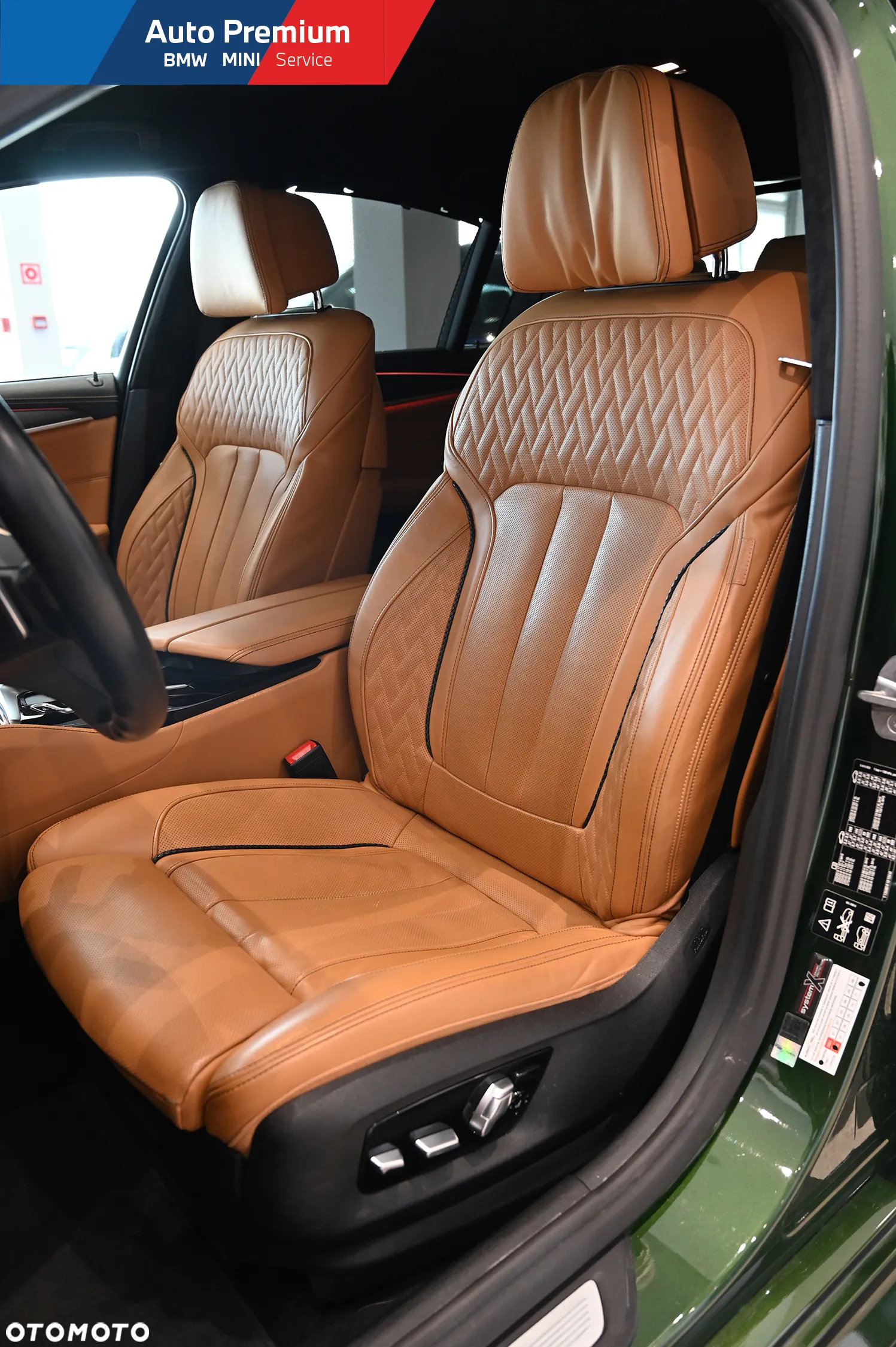 BMW Seria 5 530i xDrive - 14
