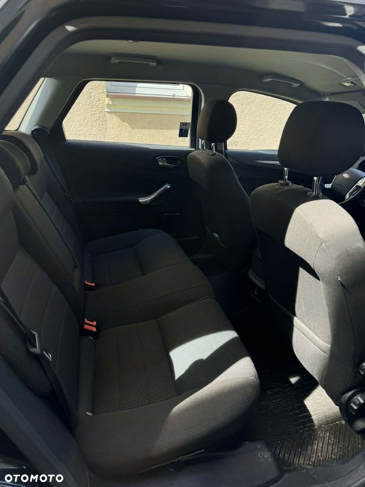 Ford Mondeo - 7
