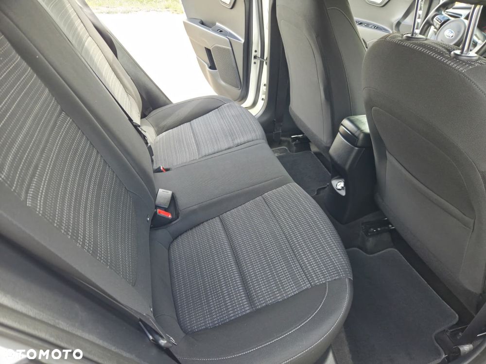 Kia Stonic 1.4 L - 16