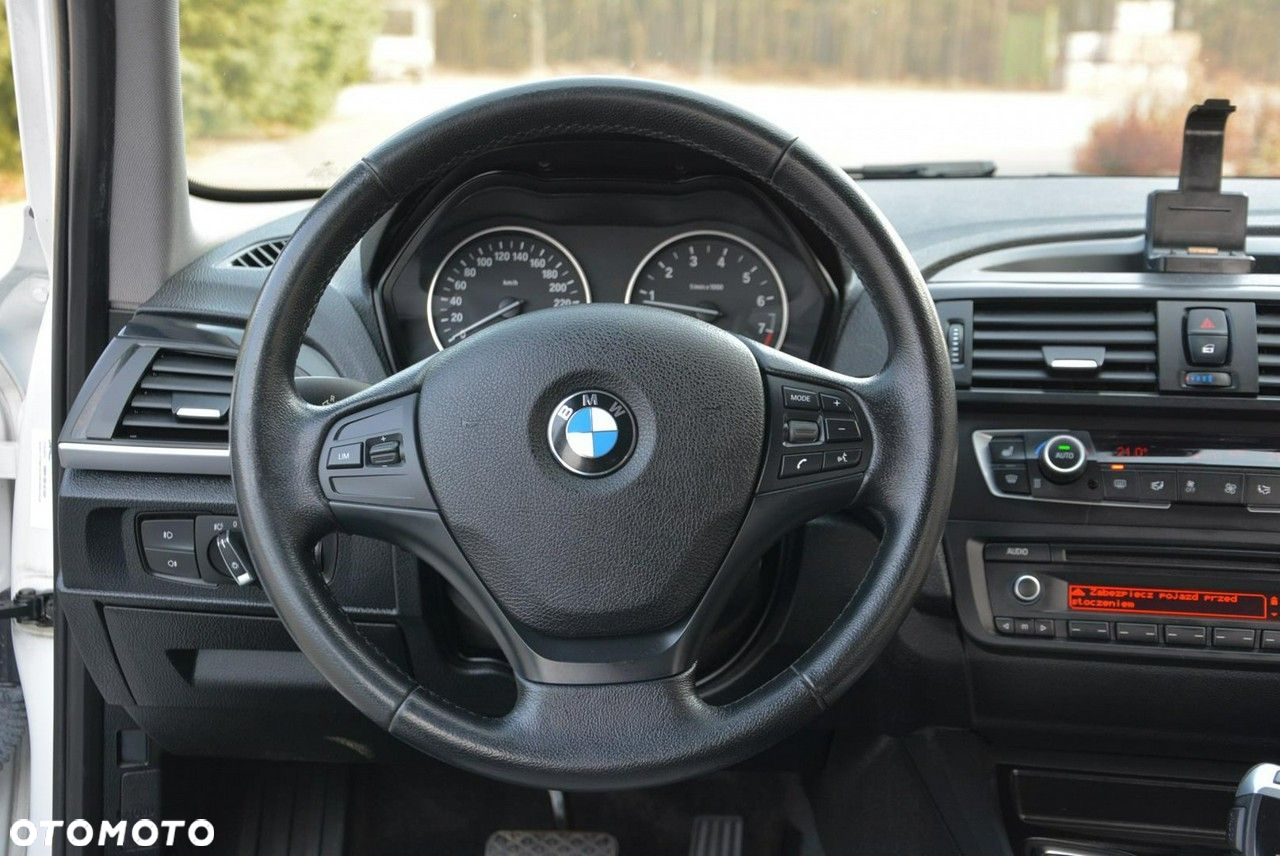 BMW Seria 1 125i M Sport - 26