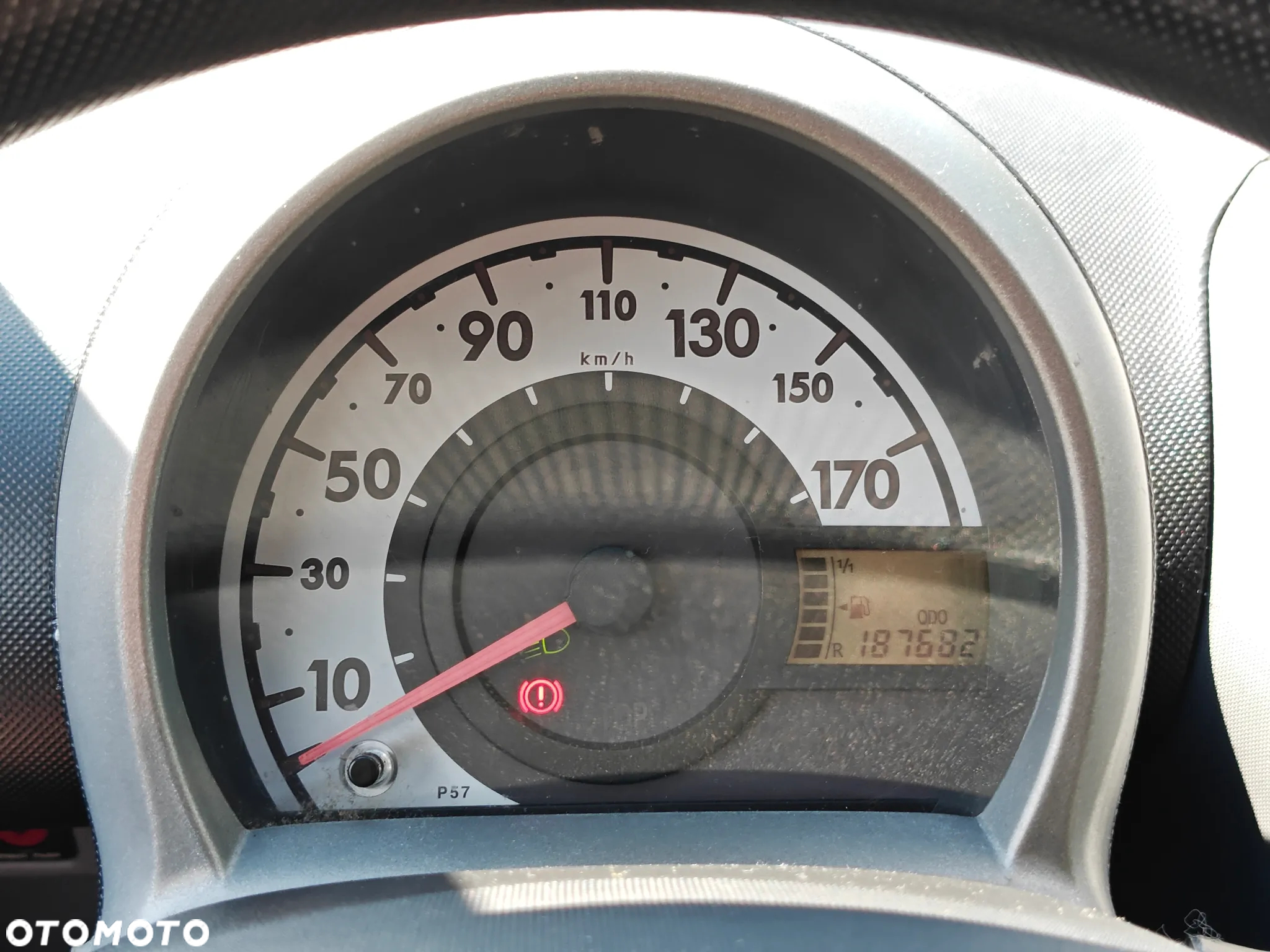 Peugeot 107 1.4 HDI Trendy - 21