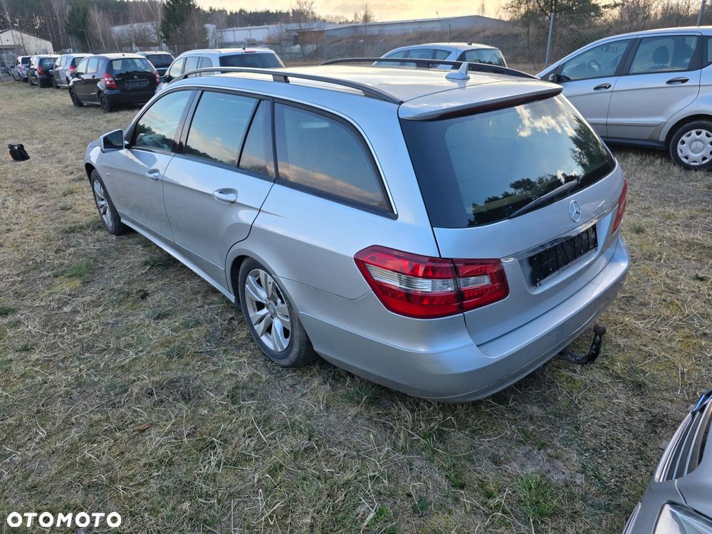Mercedes-Benz Klasa E 200 CDI Elegance - 4