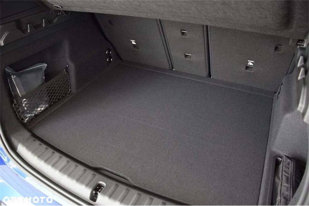 BMW X1 sDrive18i - 19
