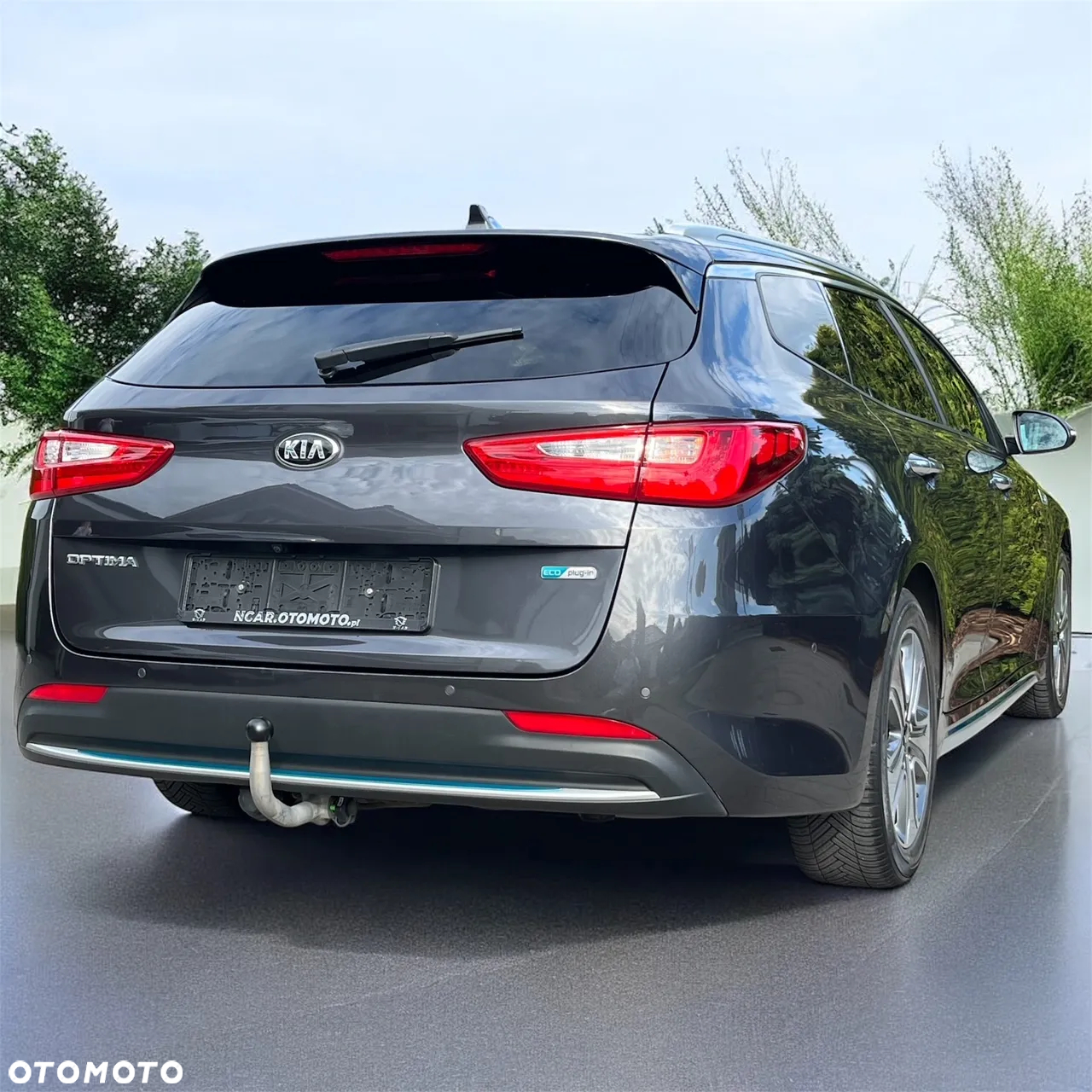 Kia Optima Plug-in Hybrid - 10