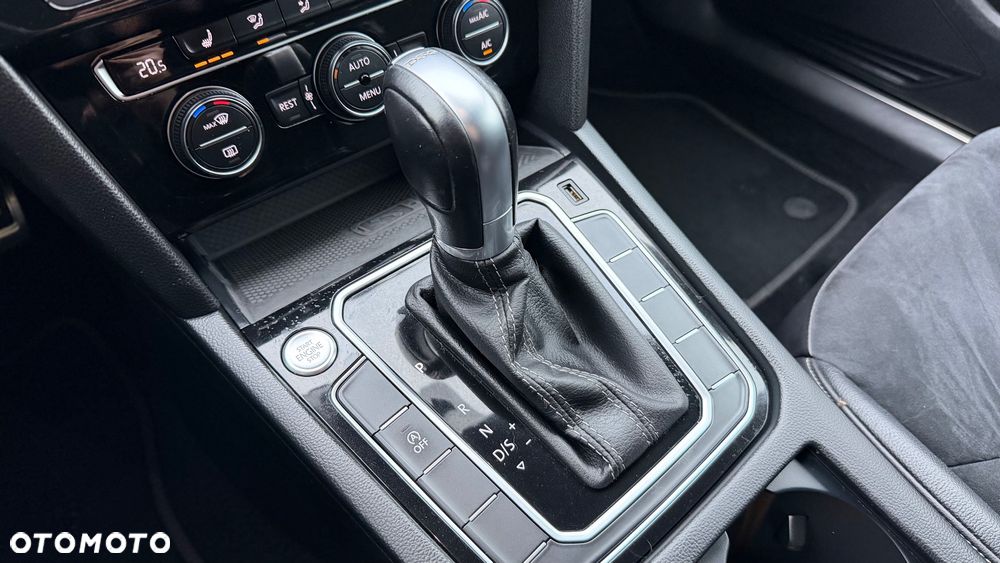 Volkswagen Arteon 2.0 TDI SCR 4Motion DSG R-Line - 18