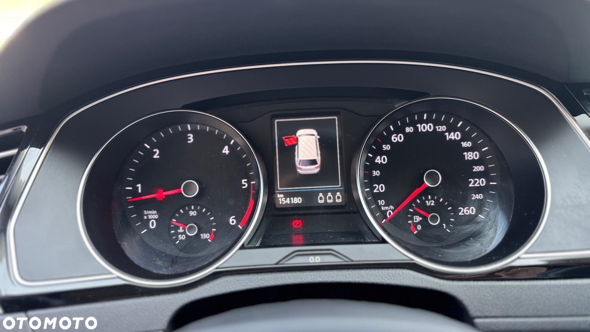 Volkswagen Passat Variant 2.0 TDI SCR BlueMotion Highline - 12