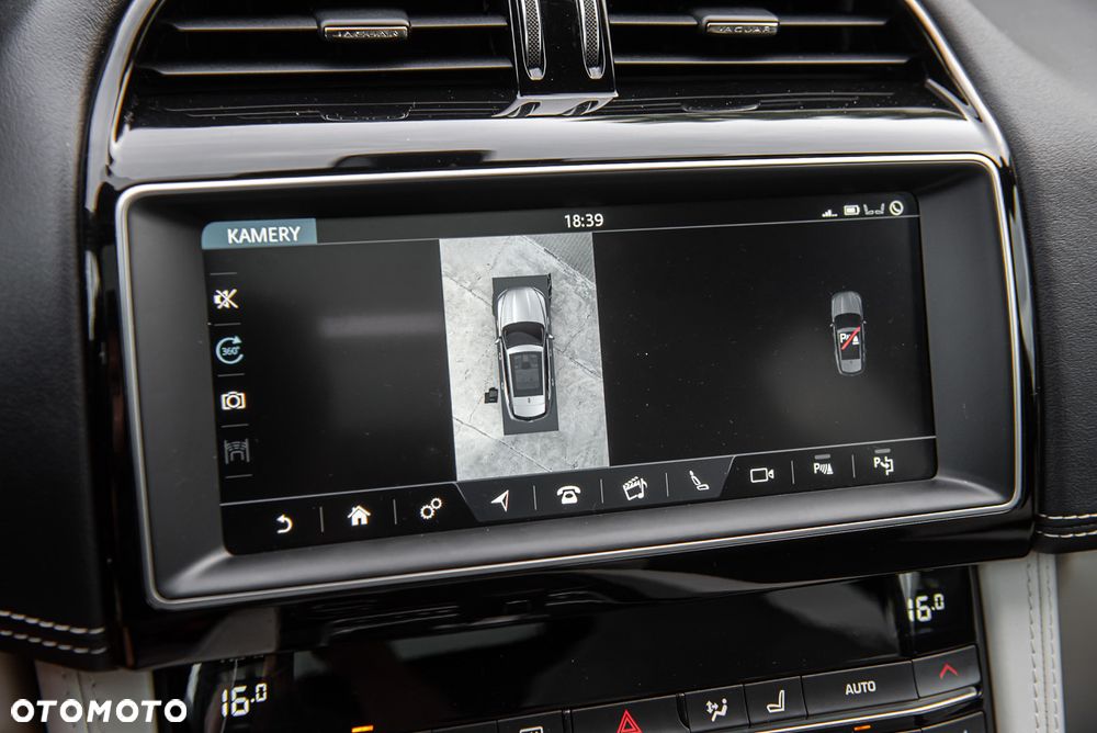 Jaguar F-Pace 5.0 V8 P550 AWD SVR - 28