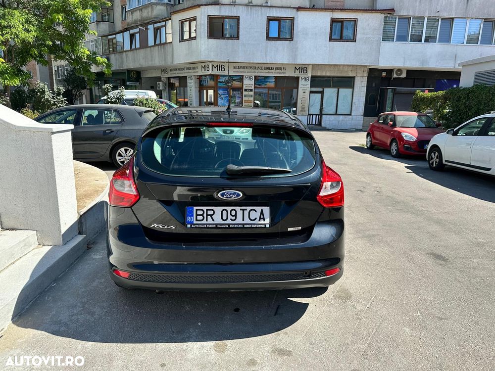 Ford Focus - 7