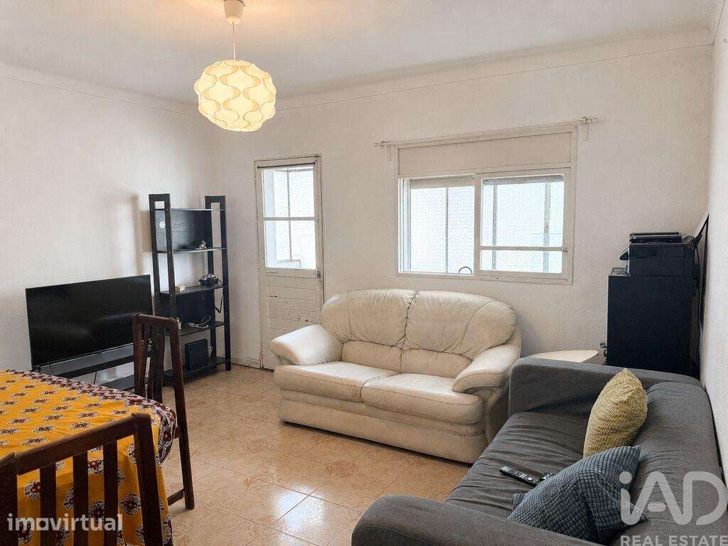 Apartamento T3 em Olivais de 72 m2 - Grande imagem: 2/15