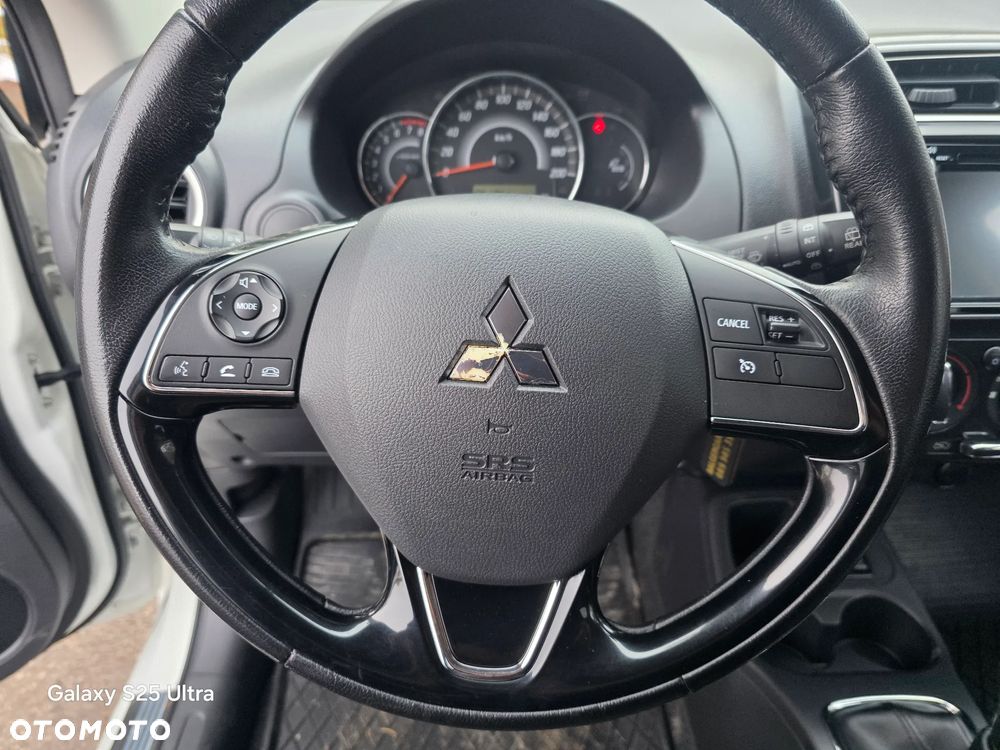 Mitsubishi Space Star - 21