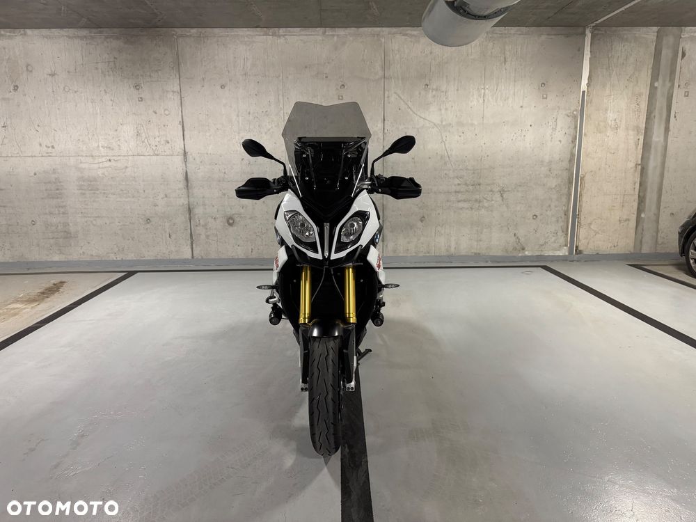 BMW XR - 5