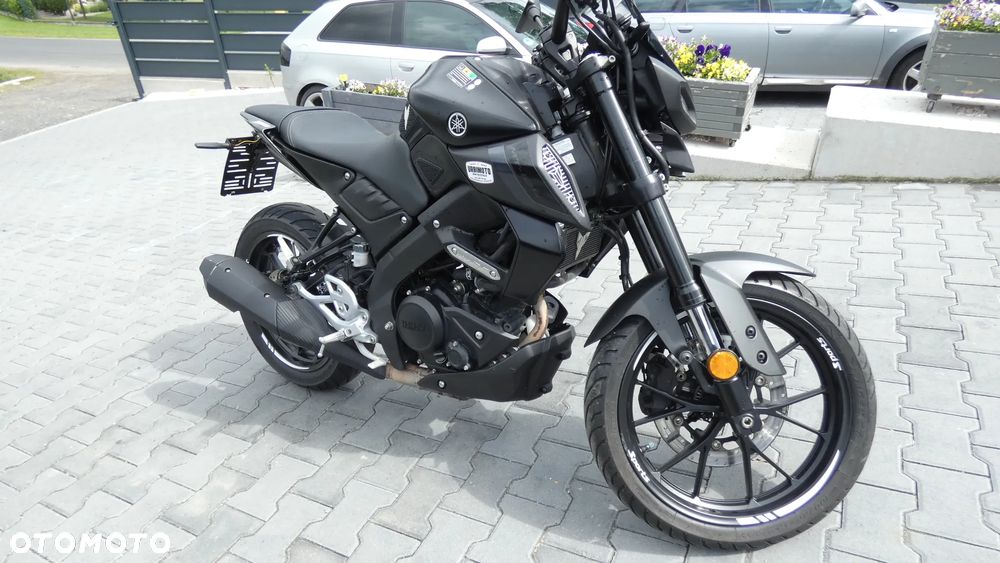 Yamaha MT - 2