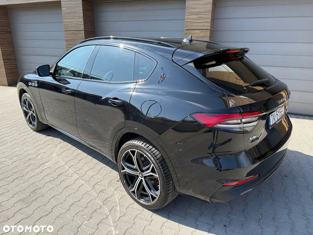 Maserati Levante S Q4 GranSport - 8