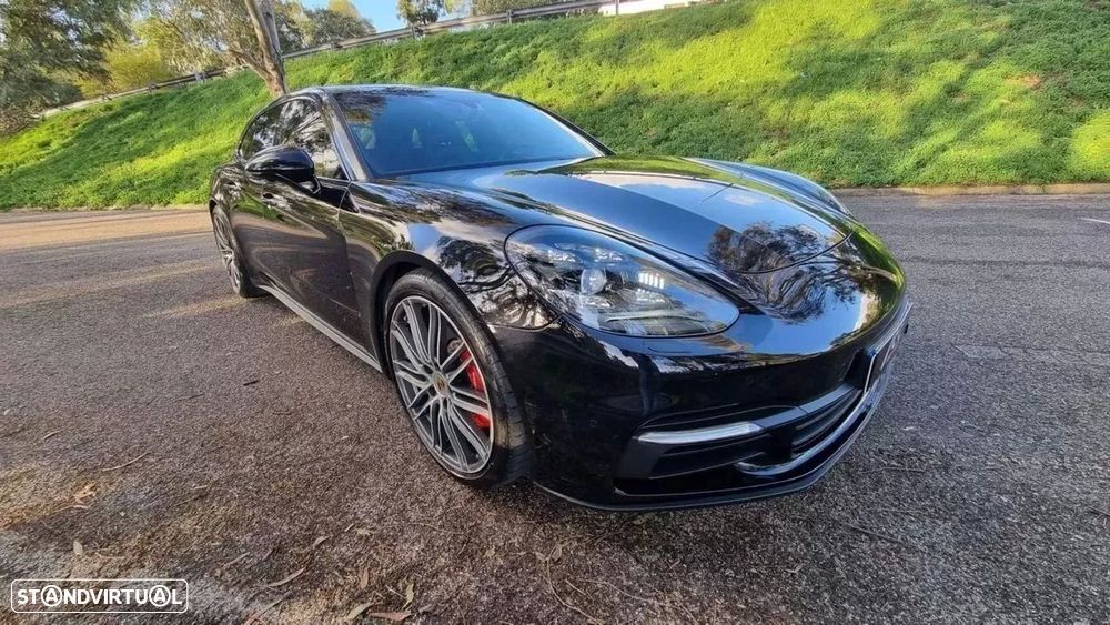 Porsche Panamera Sport Turismo 4 - 10