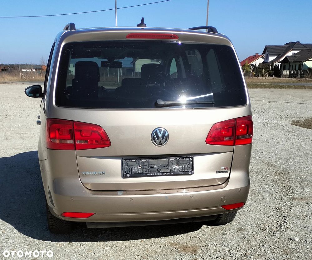 Volkswagen Touran 1.4 TSI DSG MATCH - 2