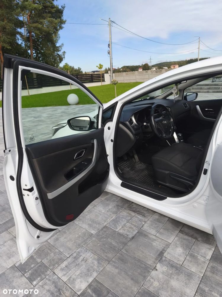 Kia Ceed Cee'd 1.4 L - 10