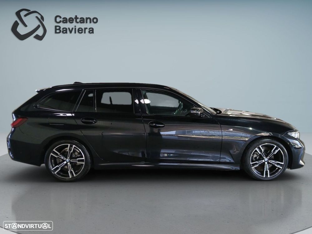 BMW 320 d Pack Desportivo M Auto - 9