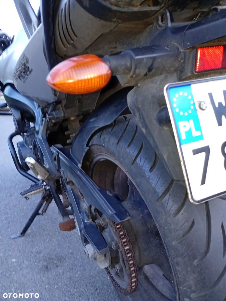 Yamaha FZ6 - 13