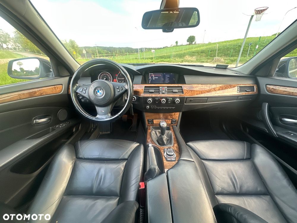 BMW Seria 5 520d - 21