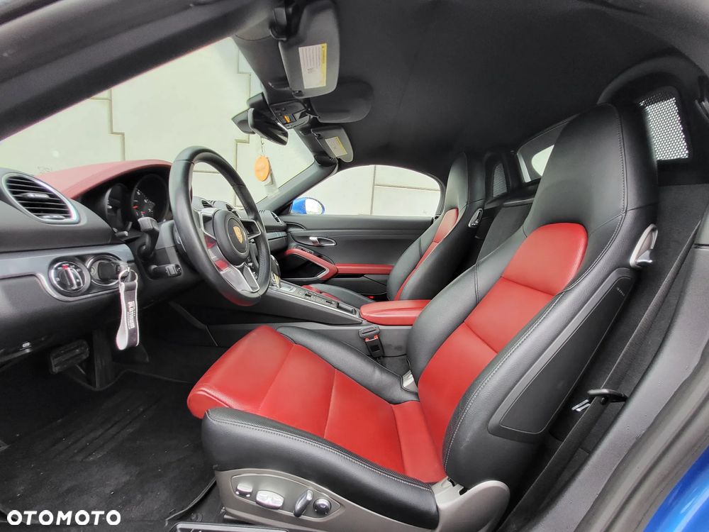 Porsche 718 Boxster - 10