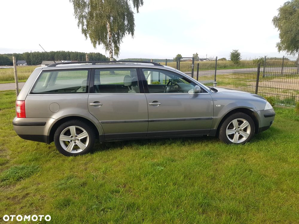 Volkswagen Passat - 9