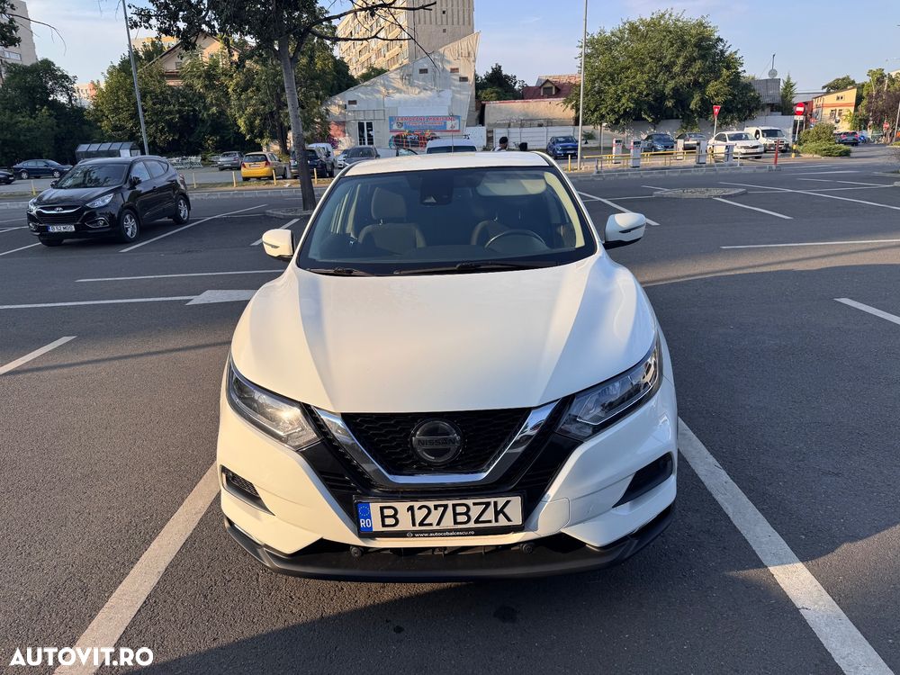 Nissan Qashqai - 1