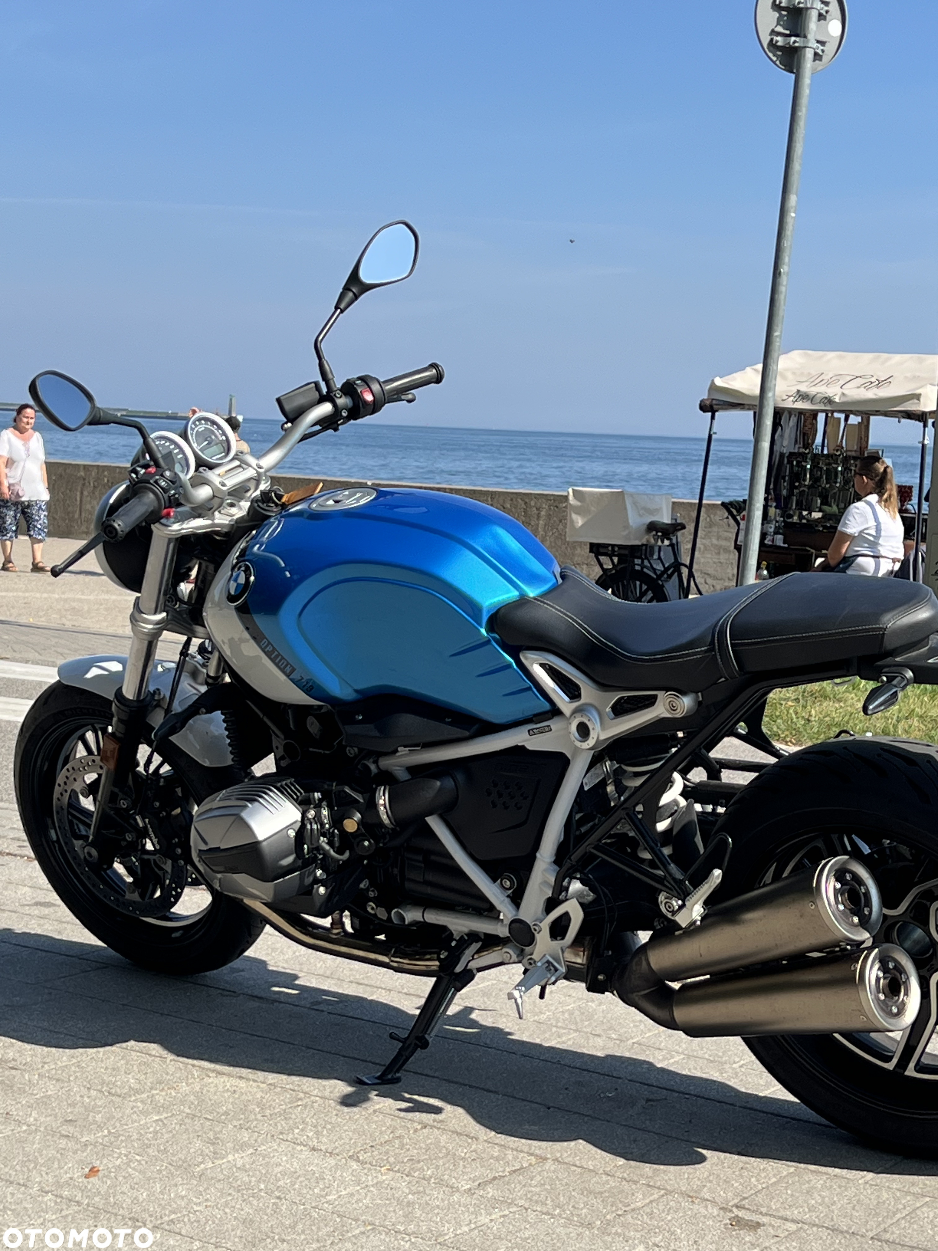BMW R - 2