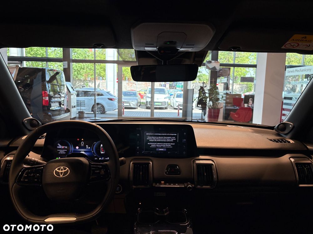 Toyota Urban Cruiser 61kWh Executive - 16